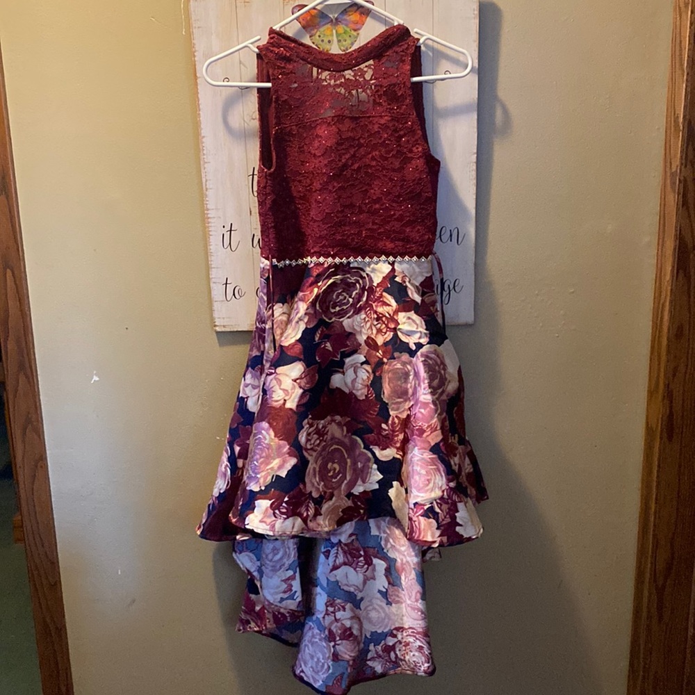 Girls dress